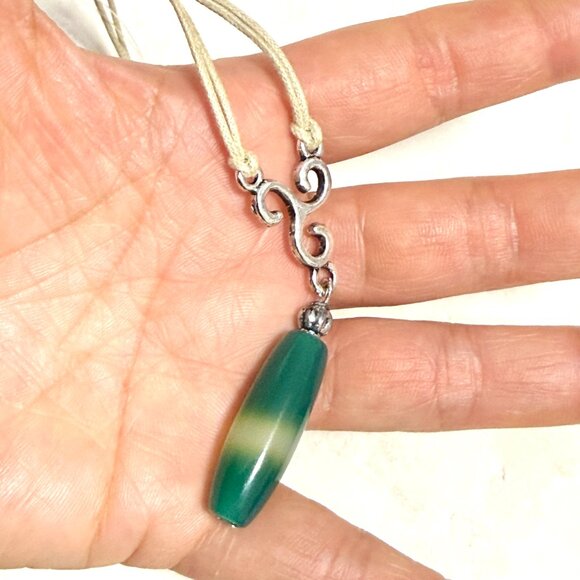 2/$20,  Green Dyed Agate Lariat  Necklace, Genuine Gemstone Cord Necklace - Picture 10 of 11
